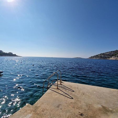 Villa Sucic Razanj ロゴズニッツァ エクステリア 写真