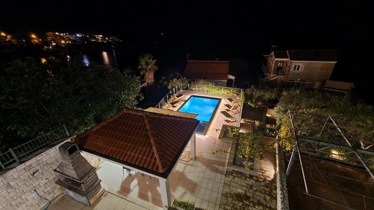 Villa Sucic Razanj ロゴズニッツァ エクステリア 写真