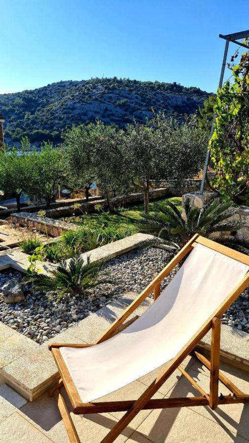Villa Sucic Razanj ロゴズニッツァ エクステリア 写真