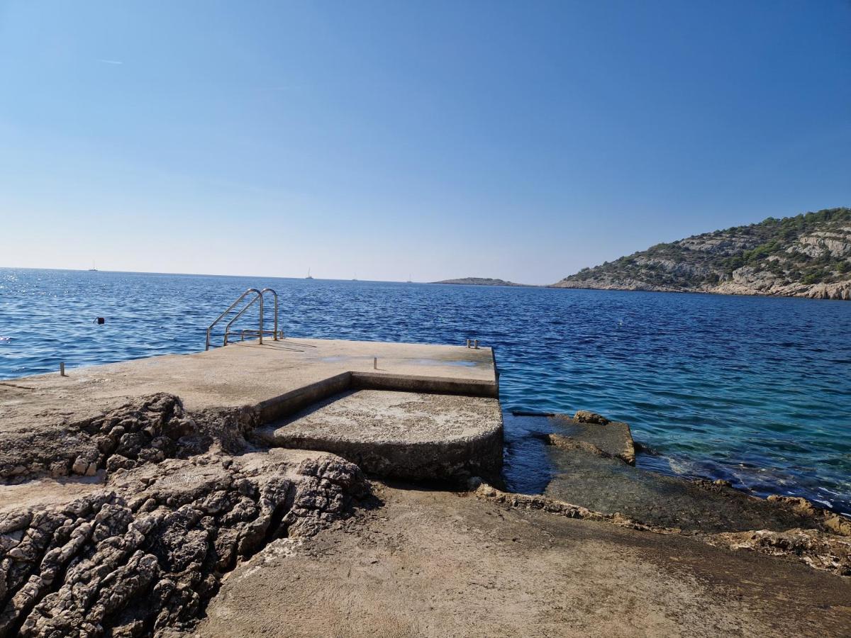 Villa Sucic Razanj ロゴズニッツァ エクステリア 写真